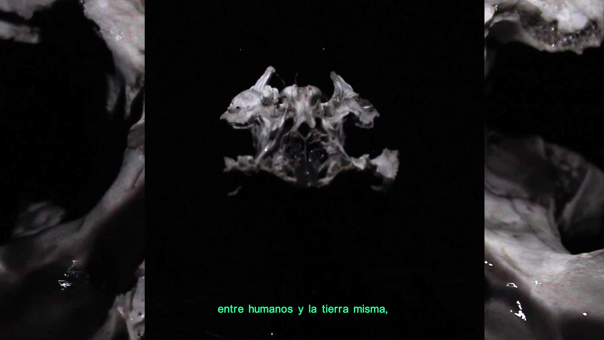 01- manar desde tierra y cuerpos_2 – frame at 0m2s
